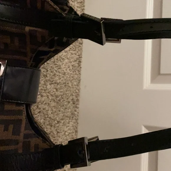 Fendi Bag - Picture 11 of 16